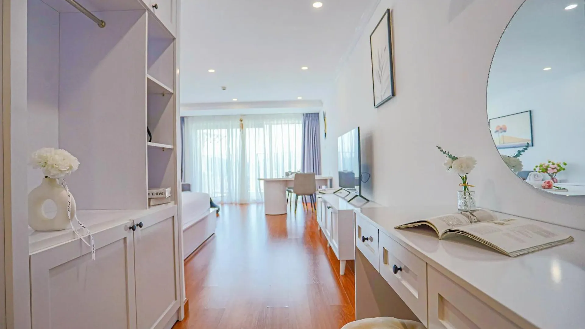 Apartamento Gold Coast Suites - Lotte Mall & 5-Min-Walk-To-Beach Nha Trang Vietnam