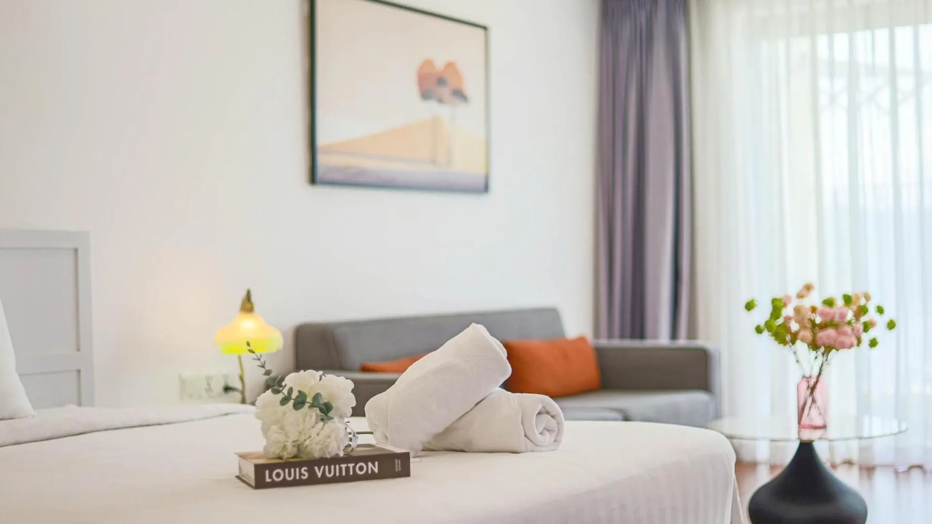 Gold Coast Suites - Lotte Mall & 5-Min-Walk-To-Beach Nha Trang
